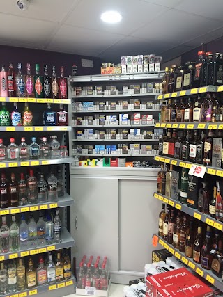 Shizys Off licence and vape shop