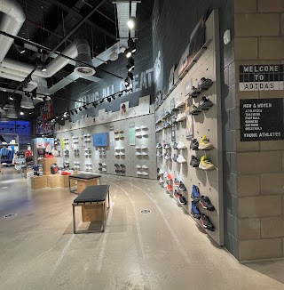 adidas Store