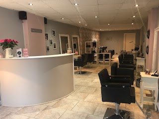 Studio One Fifty Five - Hairdressing