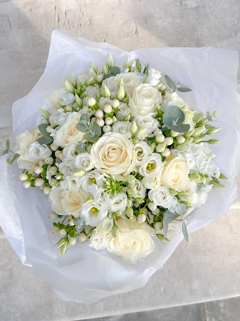 Flower Delivery London - Beaucoup London | Luxury Floral Design Studio