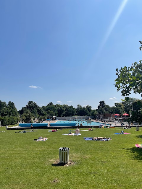 Letchworth Outdoor Pool