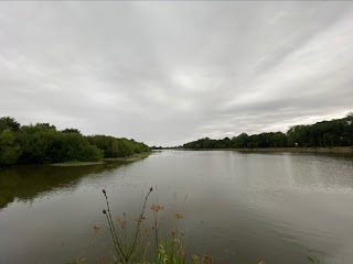 Earlswood Lakes Sailing Club