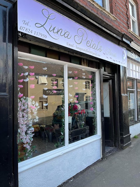 Luna Petals Florist