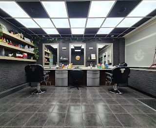 Gold Barber Irina