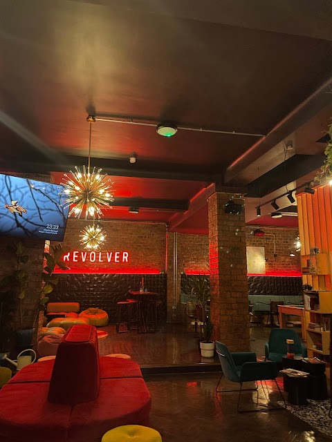 Revolver Hotel