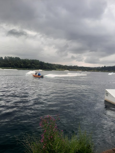 Sheffield Cable Waterski & Aqua Park