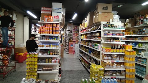 Hallan Cash & Carry