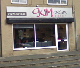 The Gum Unisex Salon