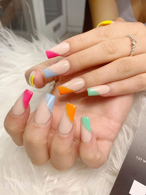 V.L.V Nails Salon