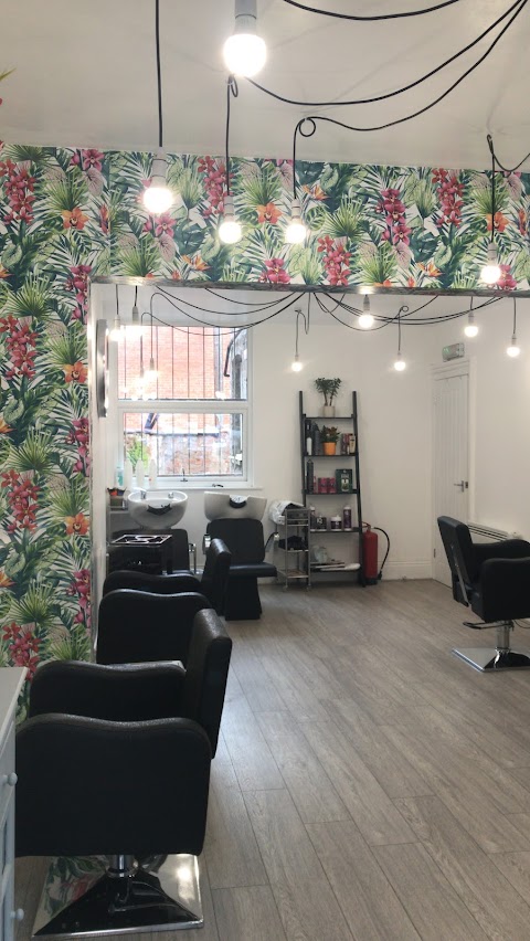 La maison hair salon