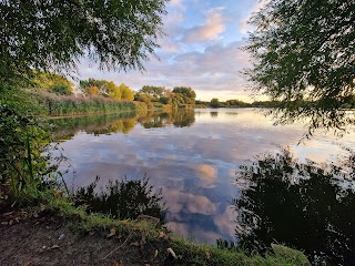 Hendre Lake Park