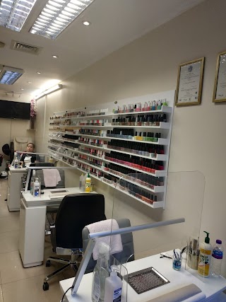 Nail Bar