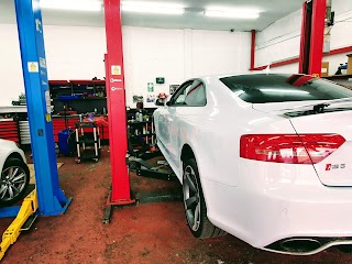 Ex Motors | Audi and Volkswagen Car Specialist | Motor Body | Vehicle Repair Center West London