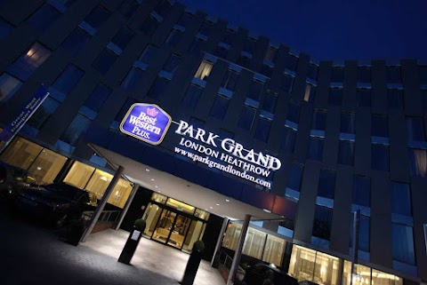 Park Grand Hotel