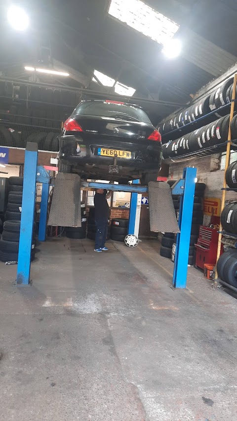 Dexel Tyre & Auto Centre