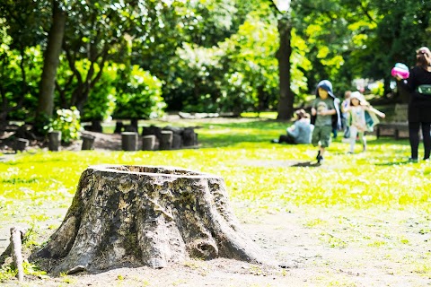 Acorn Park Nursery & Kindergarten