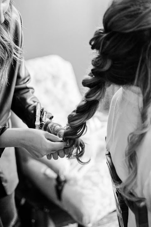 Mobile Hairdresser & Bridal Specialist @ Hair So Good / Sofie Mooney