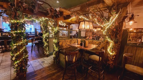 The Botanist Bar & Restaurant Reading