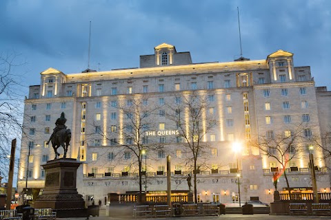 The Queens Hotel