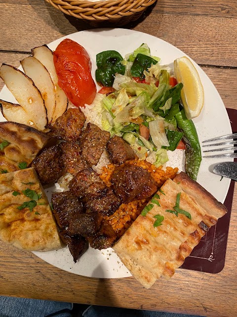 Peaky's Turkish Grill