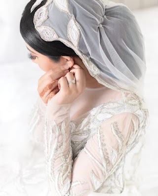 Vanity By Mariyam (Nationwide Asian/English Bridal•Party MUA & Hairstylist)