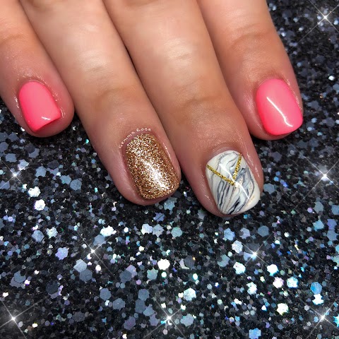 Pampered and Polished Nails Birmingham