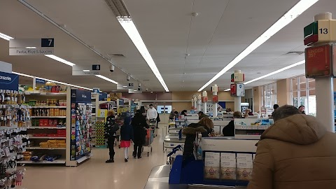 Tesco Superstore