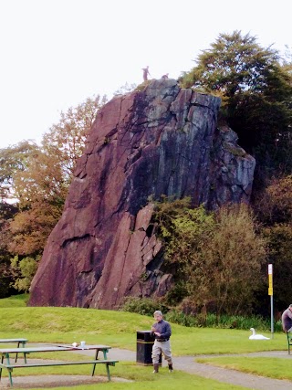 Auchinstarry Quarry