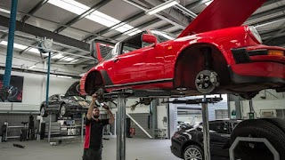 Porsche Service Centre Wolverhampton