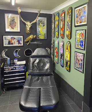 Black Heart Tattoo Studio