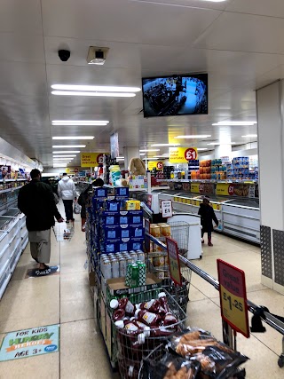 Iceland Supermarket London