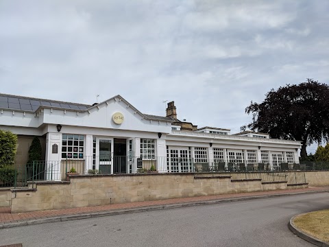 Gomersal Park Hotel