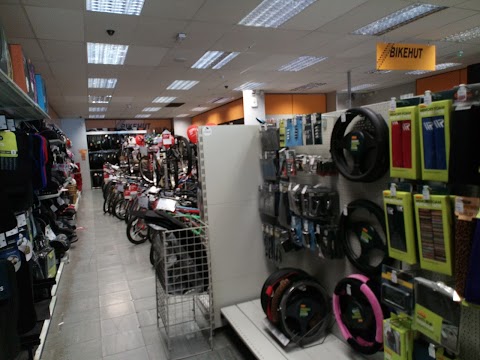 Halfords - Wells