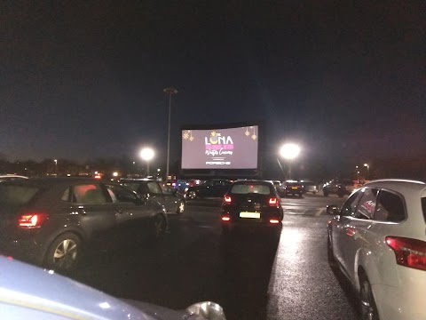 Luna Drive in Cinema