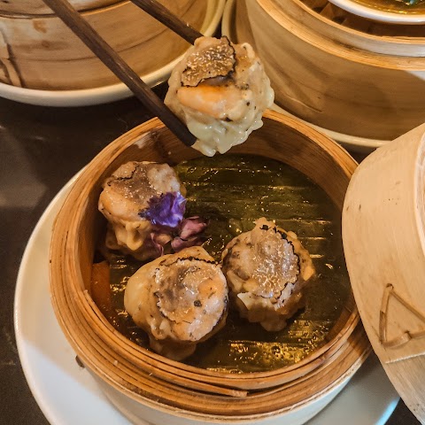 JM Oriental . Kitchen & Dim Sum