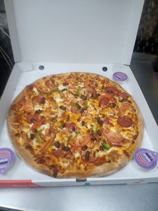 Pizza 2 night