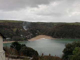 Salcombe Sea N Shore