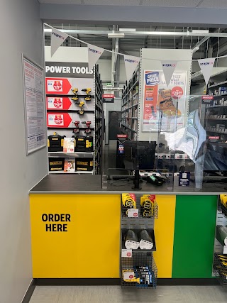 Screwfix Tamworth - Bonehill Road