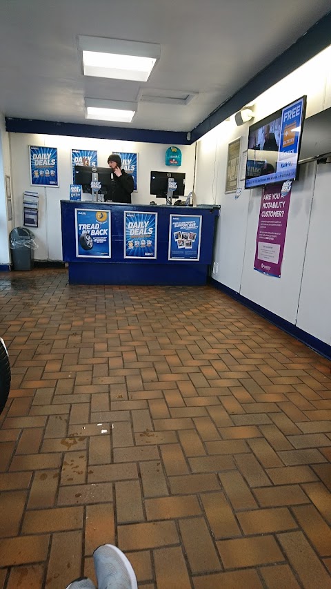 Kwik Fit - Winsford