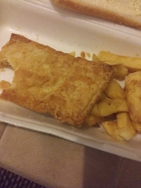 Chris' Fish Bar