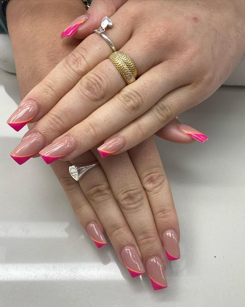 Star Nails & Beauty