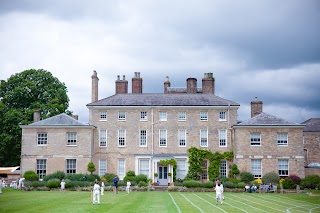 Akeley Wood Nursery and Junior School