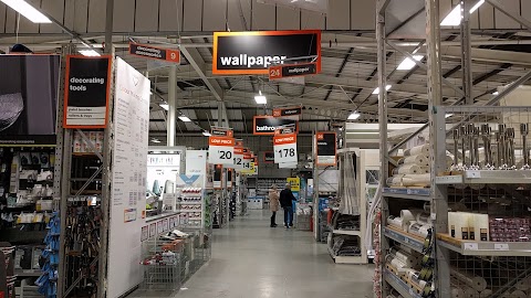 B&Q Aberdeen - Bridge Of Don