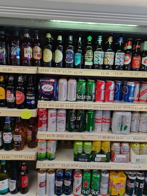 Boundary Road Off Licence
