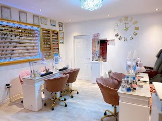 Blossom Nails Stretford