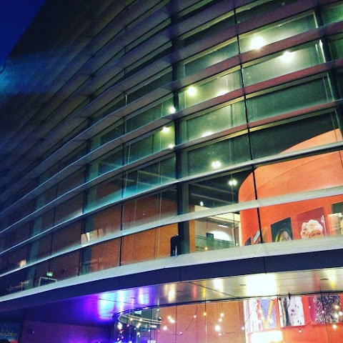 Curve Theatre