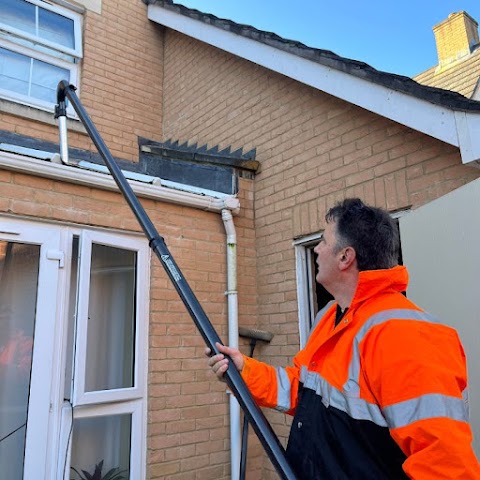 TDW Window Cleaning and Gutter cleaning