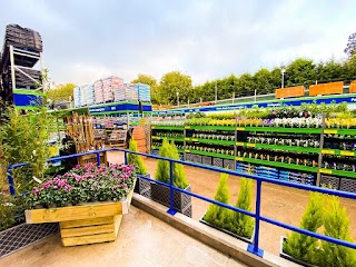 B&M Store with Garden Centre