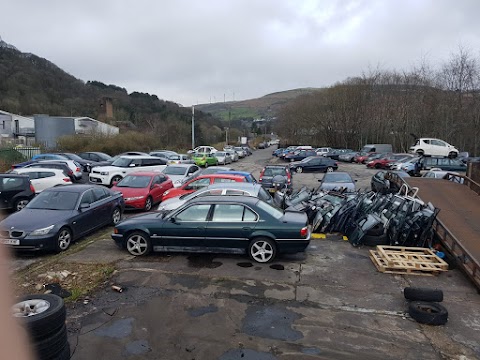 UK Salvage Car Parts