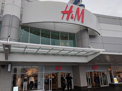 H&M